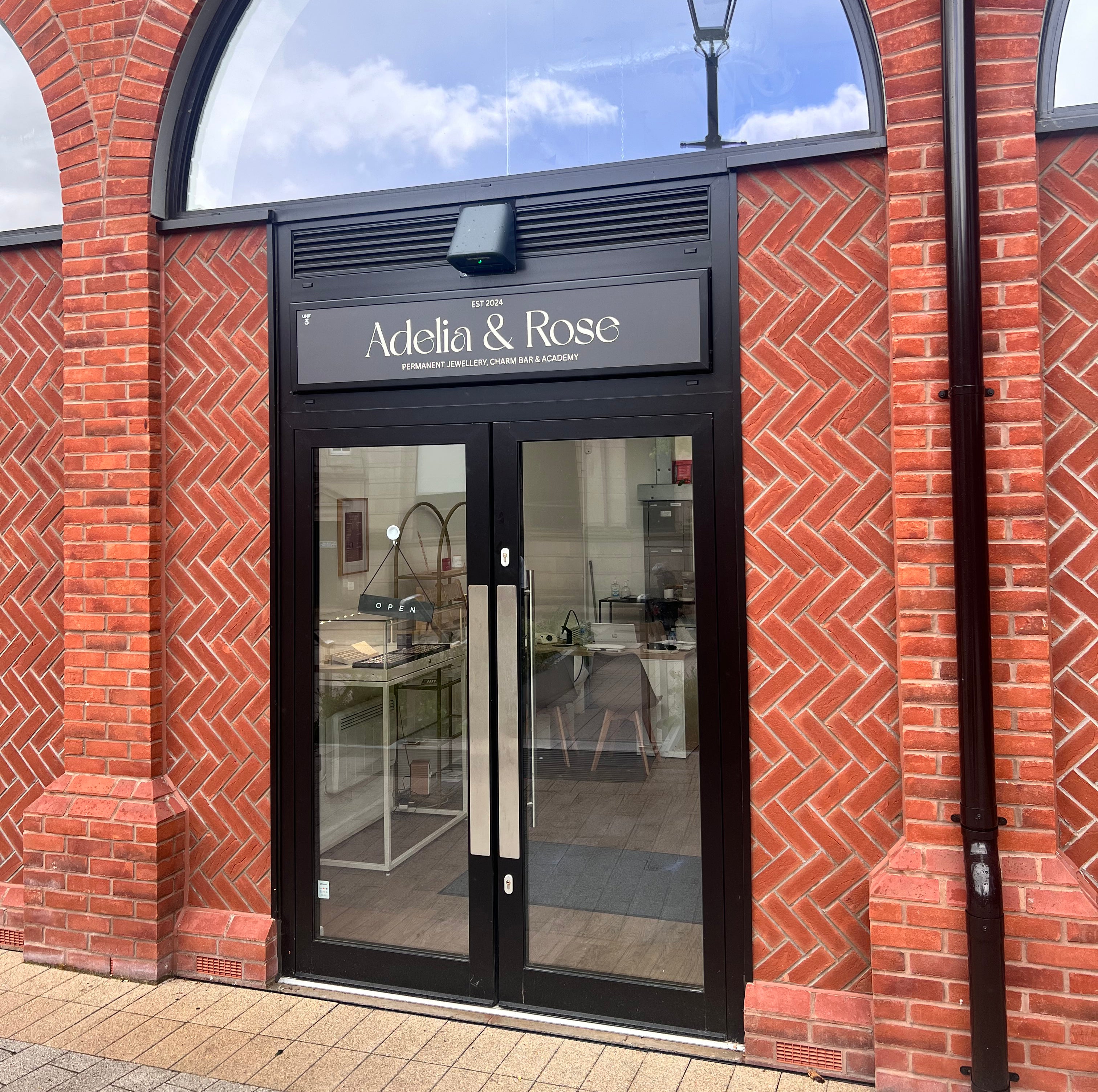 Permanent jewellery appointment at Adelia & Rose studio